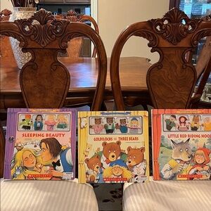 Rare Scholastic Children’s Finger Puppet books.